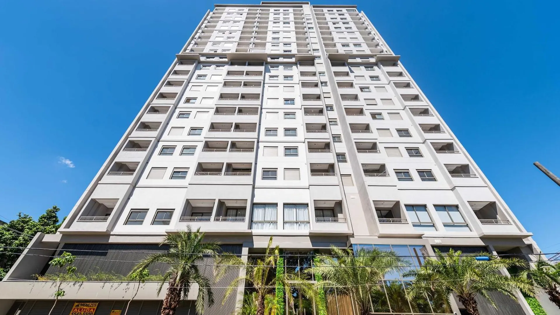 Premium Campo Belo, Fast Wi-Fi , Wide, Illuminated Apartment Sao Paulo Brazil