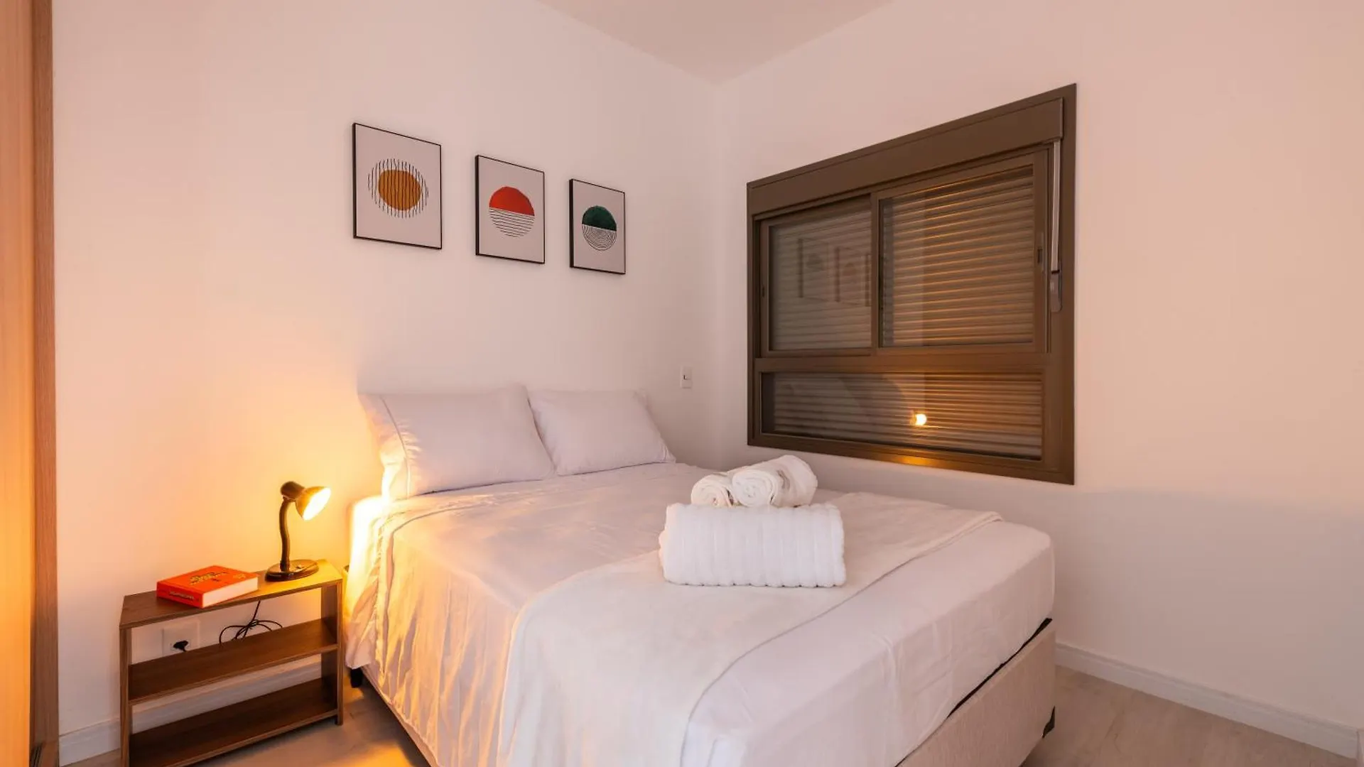Premium Campo Belo, Fast Wi-Fi , Wide, Illuminated Apartment Sao Paulo 0*,