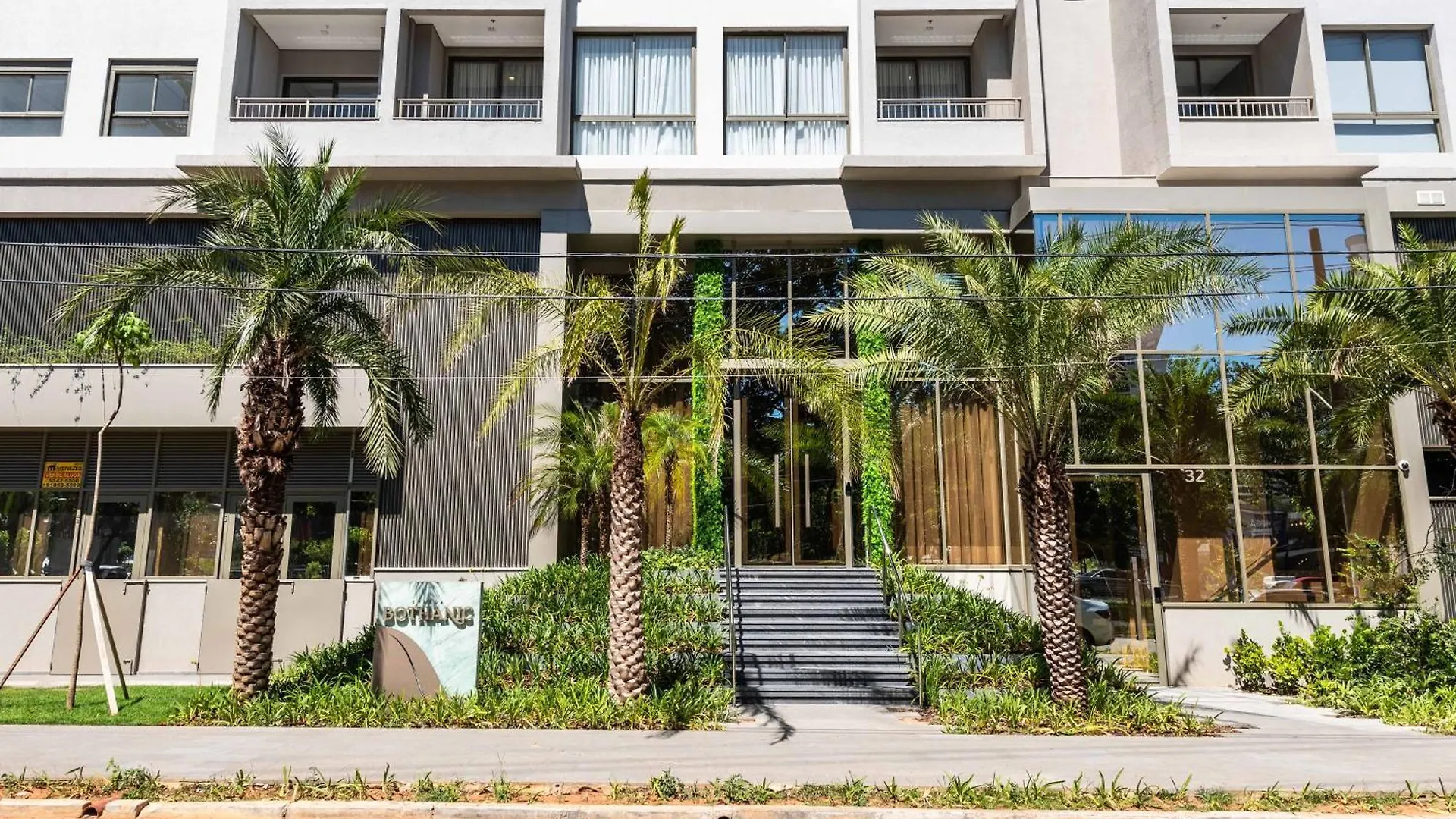 Premium Campo Belo, Fast Wi-Fi , Wide, Illuminated Apartment Sao Paulo